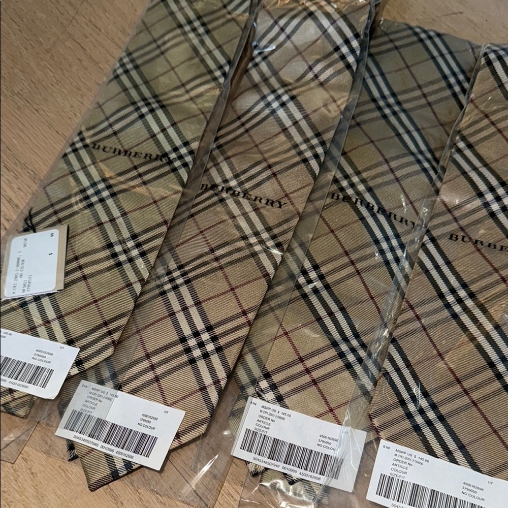 Brand New with Tags Burberry Beige Plaid Tie